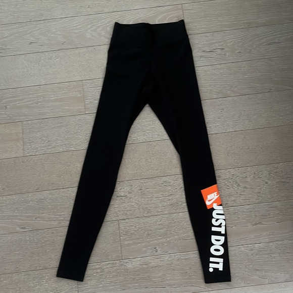 Nike leggings - Picture 3 of 6